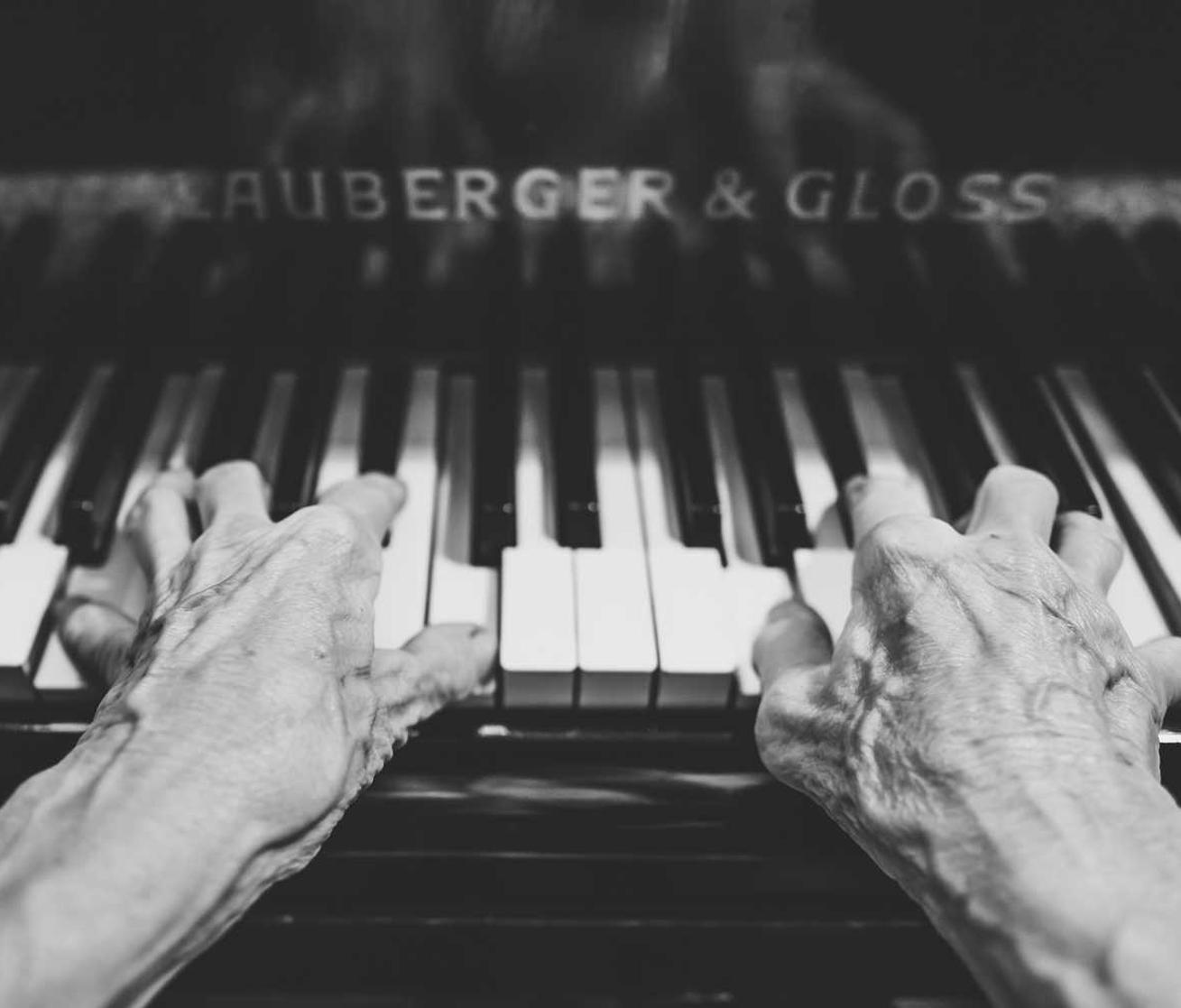 VX号交易网：流量卡：为你的上网带来全新体验