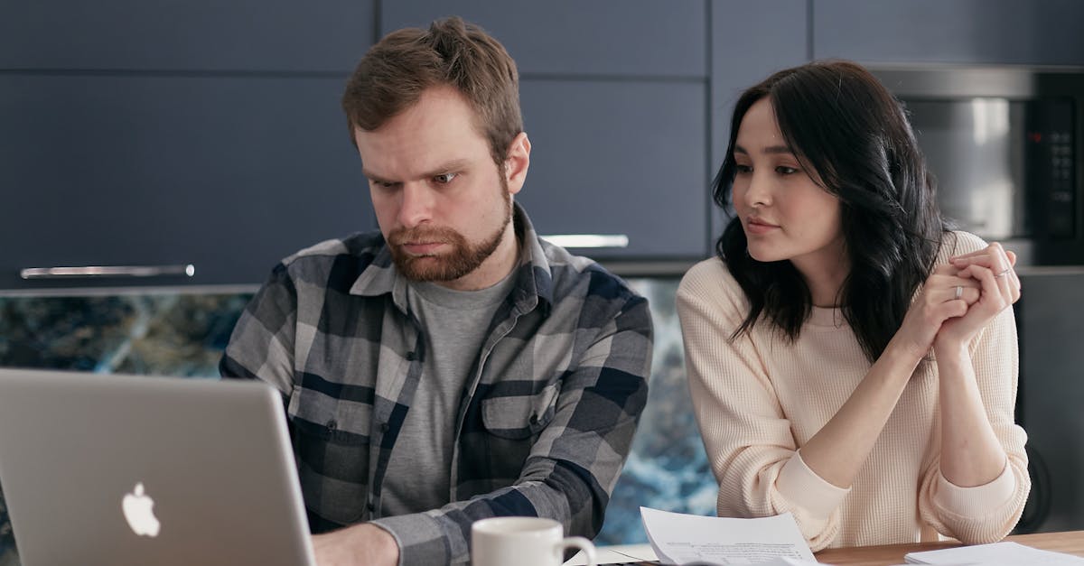 菠萝云实名账号：流量卡和数据漫游的对比评估